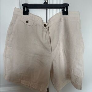 Banana Republic Men's Tan Flat Front Shorts